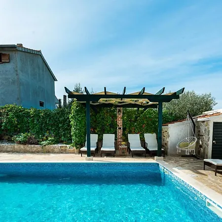 Villa Mia *