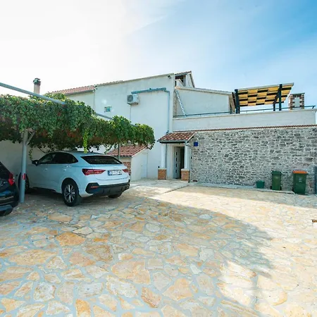 Villa Mia *
